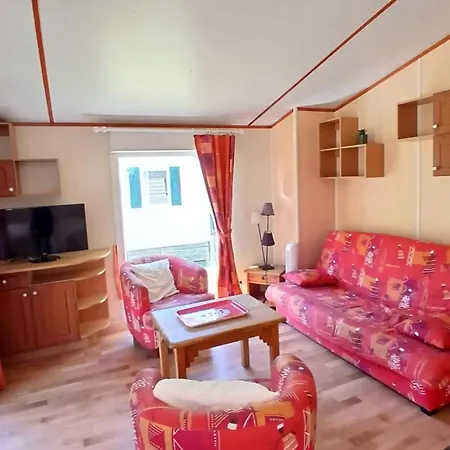 אתר קמפינג Confortable Avec Terrasse - 6 Pers. - Api-1-52-2004 *